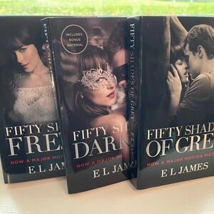 Fifty Shades of Grey ELJames